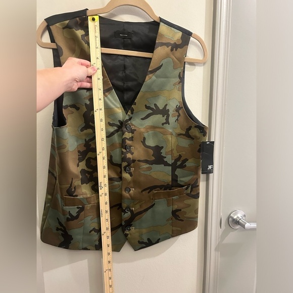 J. Ferrar Waistcoat Vest Men’s Medium Camo - Picture 10 of 10